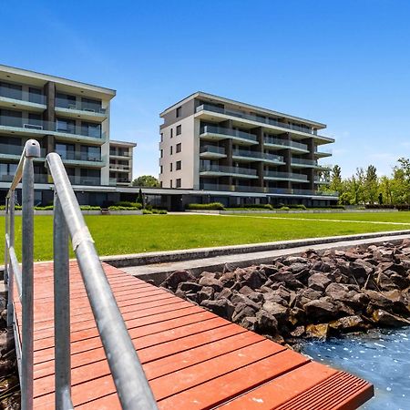 Lake Side Luxury Steps To The Lake Lela - Happy Rentals Balatonlelle Zewnętrze zdjęcie