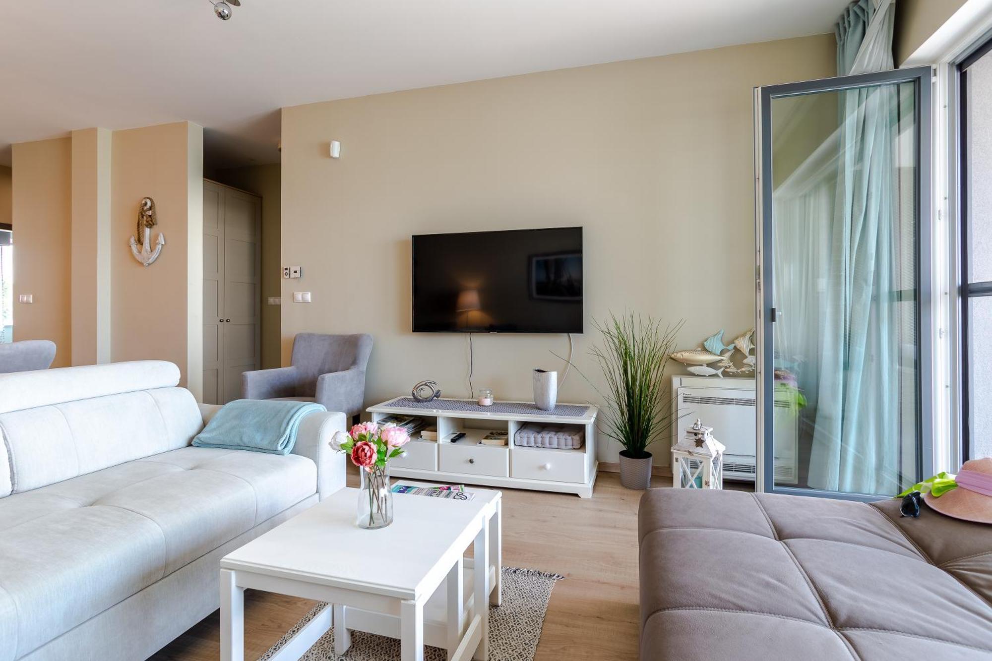 Lake Side Luxury Steps To The Lake Lela - Happy Rentals Balatonlelle Zewnętrze zdjęcie